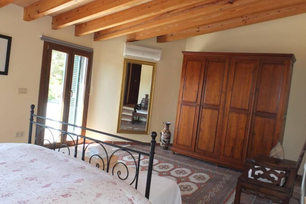 Villa Maria, Bonita Casa Con Jardin Y Piscina Privada En Andratx Exterior foto